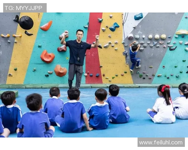 深圳攀岩队快攻策略分析与比赛表现的得失总结